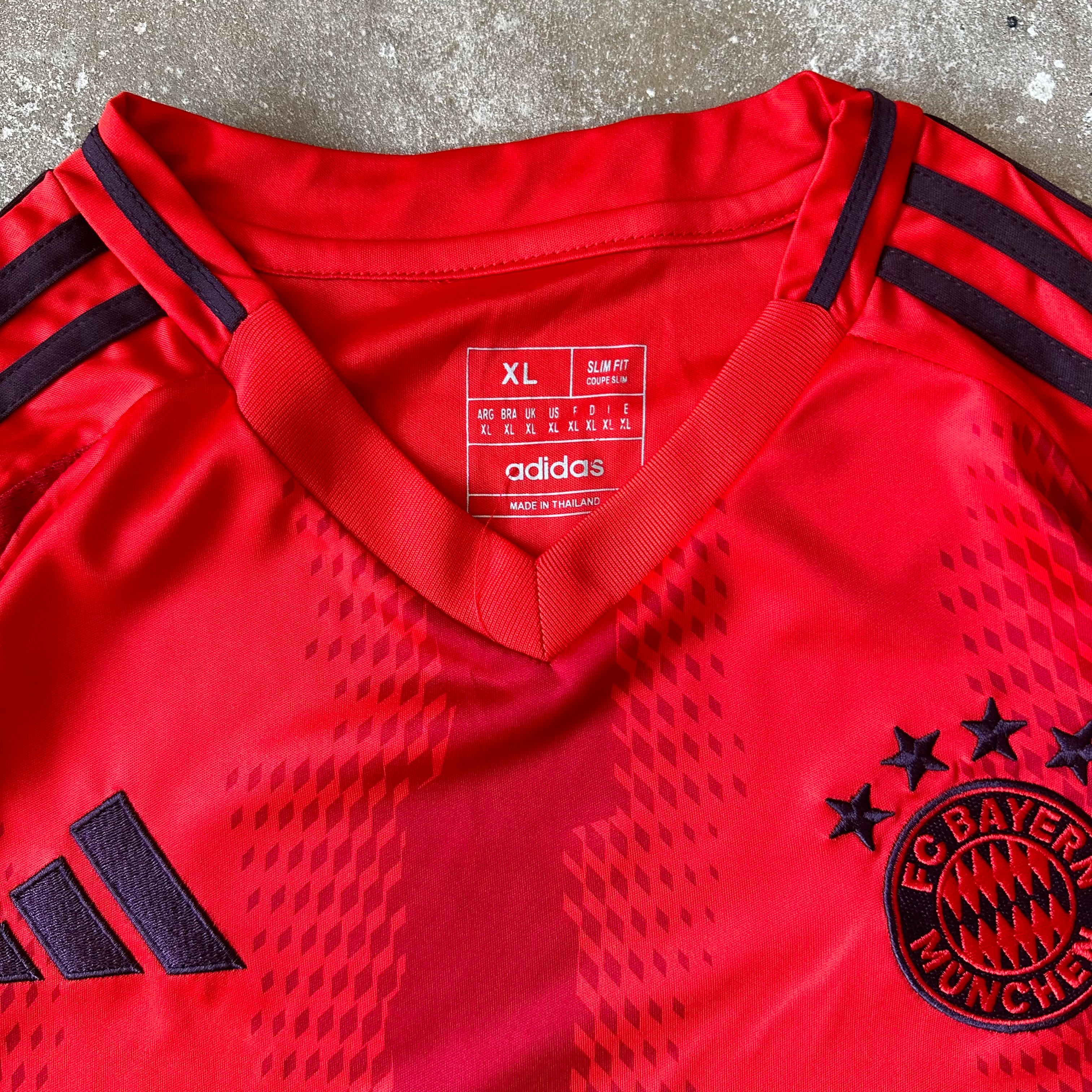 Adidas FC Bayern Jersey - 2XL