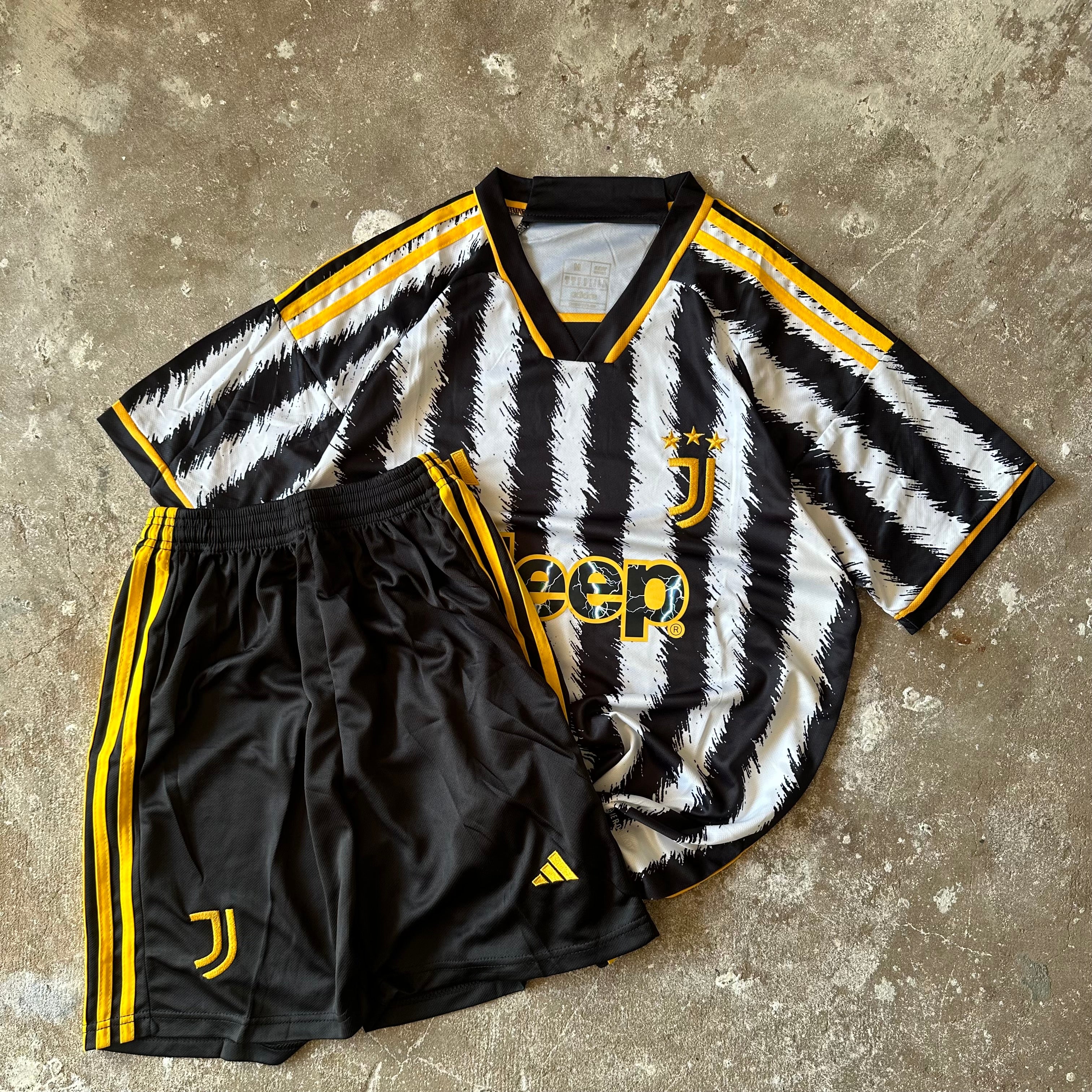 Adidas Juventus Set - M