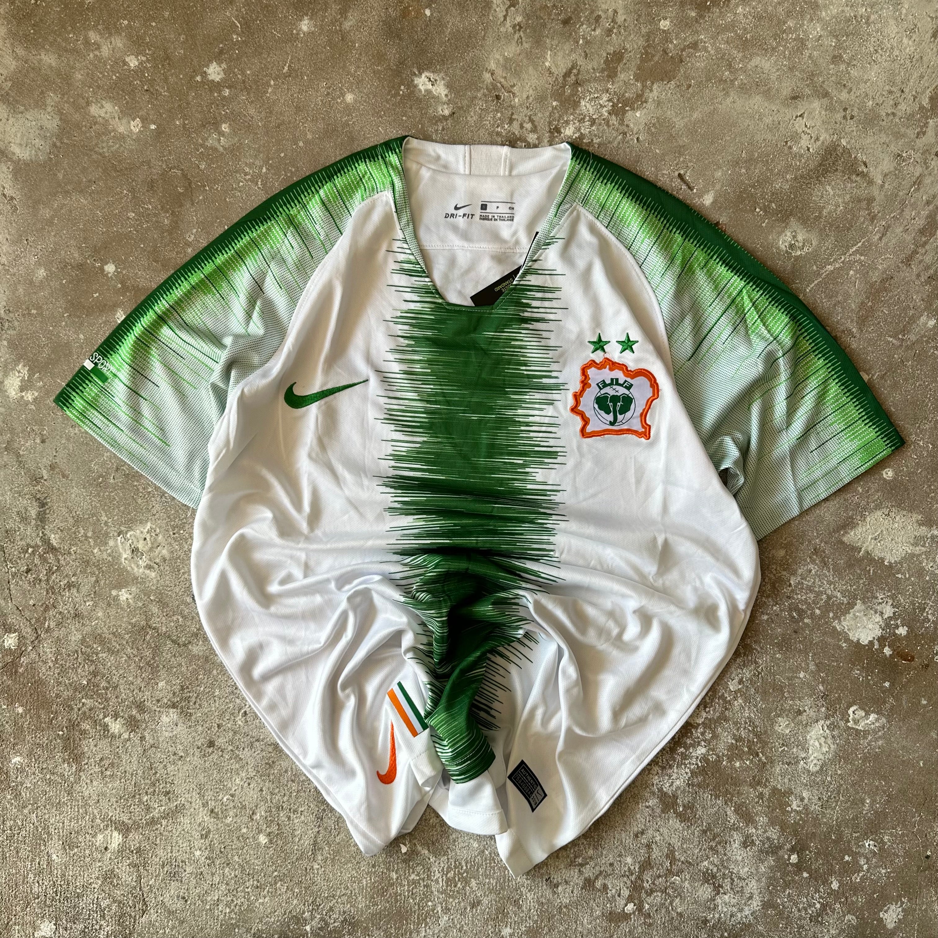 Nike Soccer Jersey - S