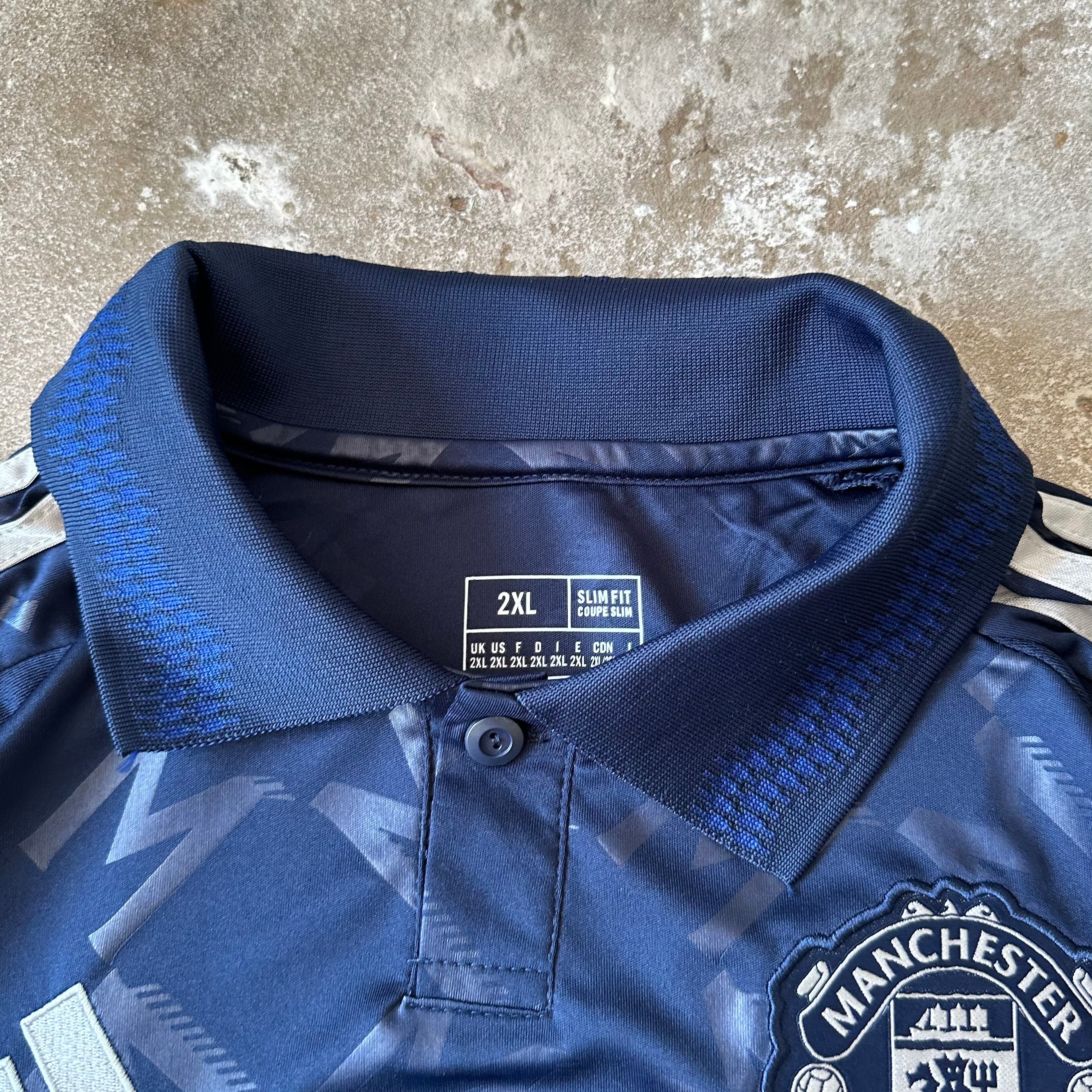 Manchester United Jersey - 2XL